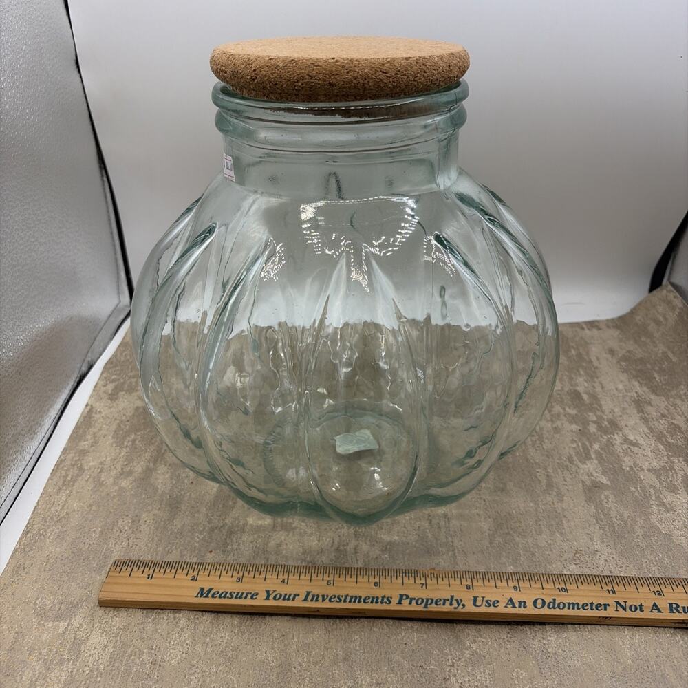 Pier 1 Green Glass Pumpkin Shaped Pasta Jar w/ Lid 11" Made in Italy NICE Large - Picture 6 of 10